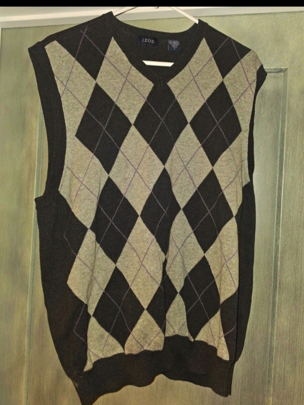 Izod Black and Gray Argyle V-Neck Sweater Vest